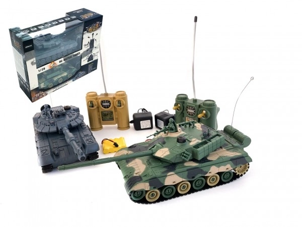 Tank RC 2stk 33cm tankkamp med lyd og lys i boks 42x32x14cm