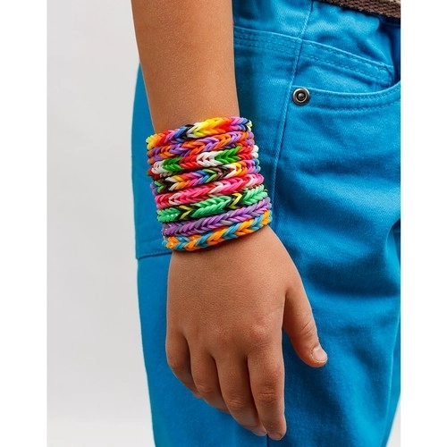 DIY armbåndsfremstilling med elastikker 18082