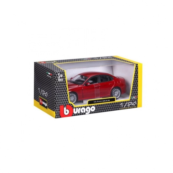 Bburago 1:24 Alfa Romeo Giulia (2016) Metallic rød 18-21080