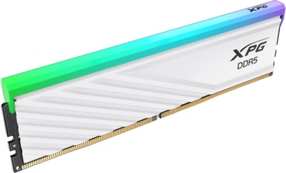 Imponerende RGB-belysning og nem synkronisering