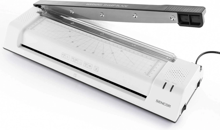 Integreret guillotine til præcise snit