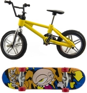 Realistisk mini BMX og finger-skateboard