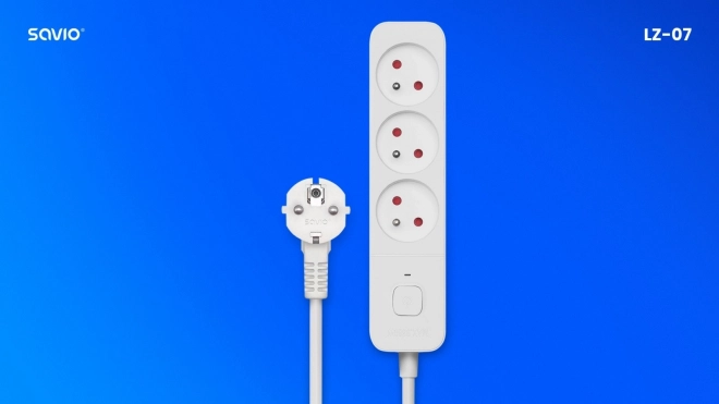 Overspændingsbeskyttelsesliste Savio med 3 stikkontakter og 1,5 m kabel