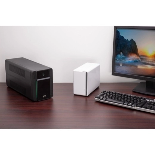 Reserve kilde APC Easy-UPS 2200VA, 230V med AVR