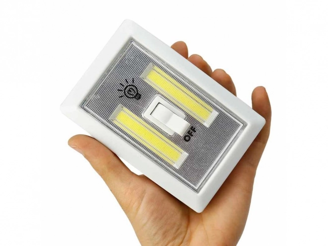 Trådløs LED lampe med magnetisk kontakt