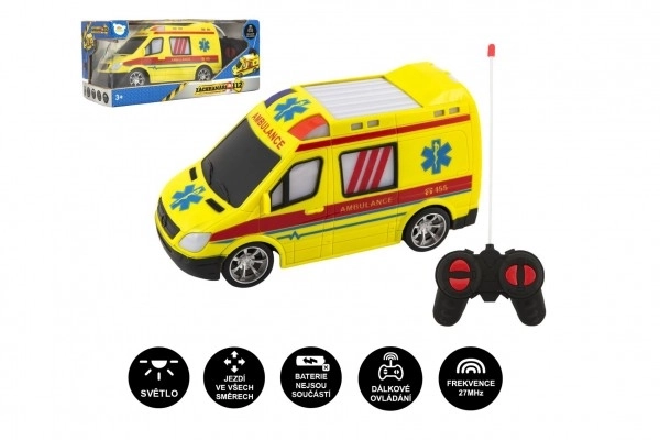 Auto RC ambulance plast 20cm fjernbetjening 27MHz på batterier med lys i kassen 28x13x11cm