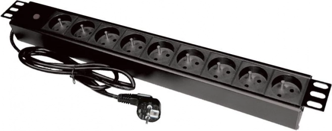 19" rack-strømlist med 9 CEE 7/5-udtag og CEE 7/7-stikprop