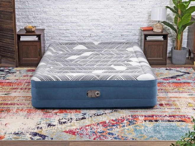 Komfortabel madras Bestway 2s Queen 203x152x36cm med indbygget pumpe 6712Y