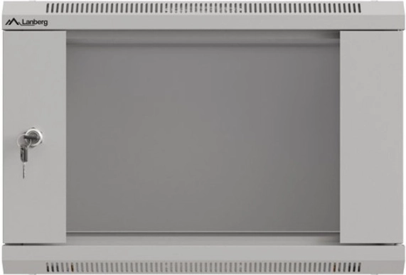 Rummeligt og sikkert skab