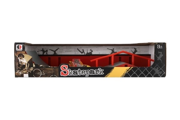 Skatepark med fingerboard