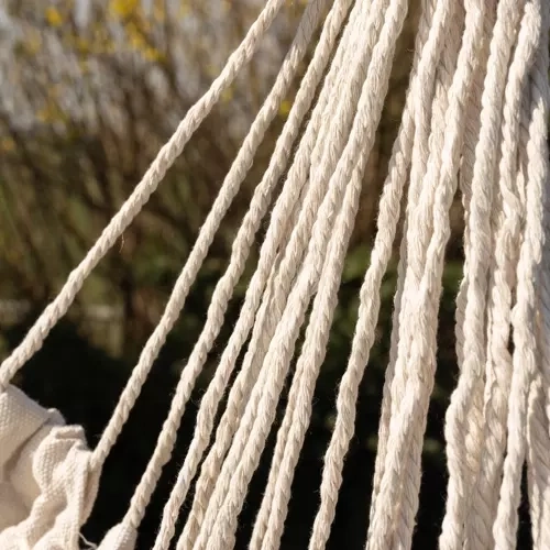 Åndbart og slidstærkt materiale