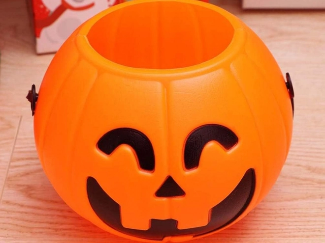 Græskarkurv til Halloween-slik