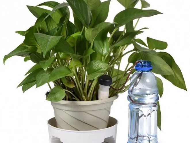 Automatisk vandingssystem til blomsterpotter