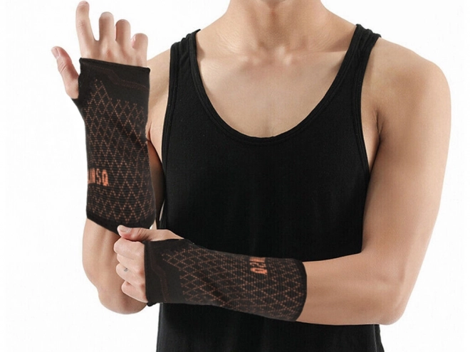 Elastisk håndledsbandage med kobberstøtte