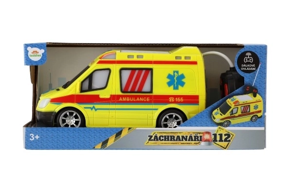 Auto RC ambulance plast 20cm fjernbetjening 27MHz på batterier med lys i kassen 28x13x11cm