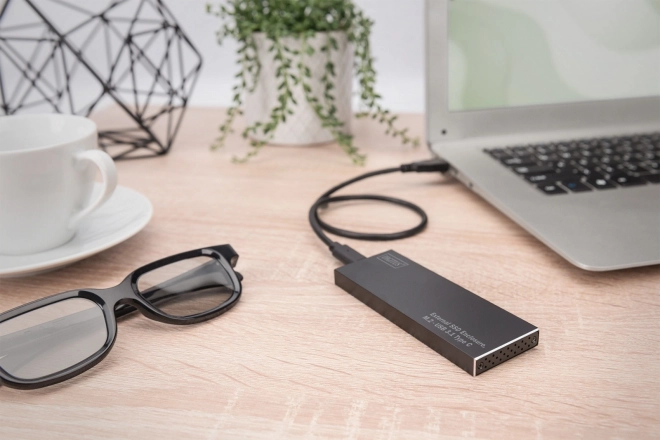 Ekstern USB Type C kabinet til M.2 SSD SATA III, aluminium