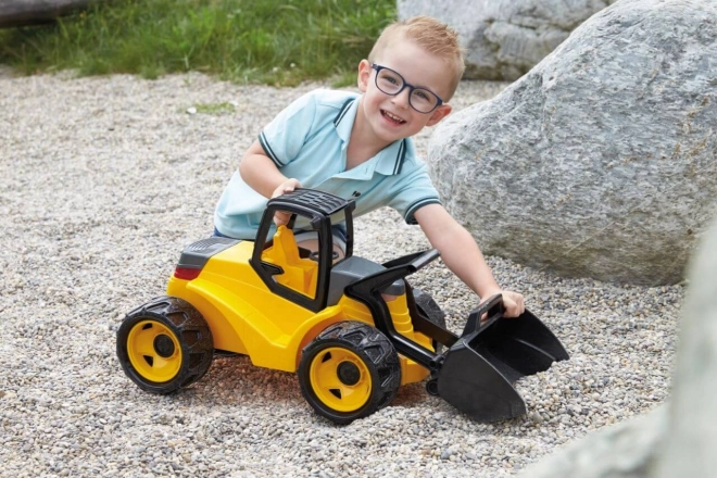 Stor gul-sort læssemaskine fra Giga Trucks