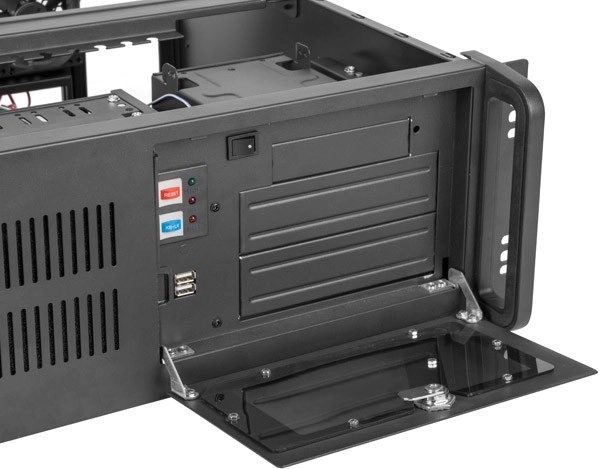 Nem administration og tilslutning på frontpanelet