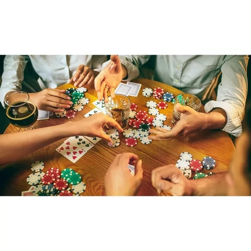 Poker - sæt med 300 jetoner i HQ-kuffert