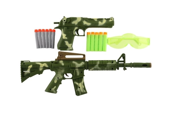 Pistol/Riffel 2stk plast + skumkugler 11stk + briller på kort 30x46x4cm