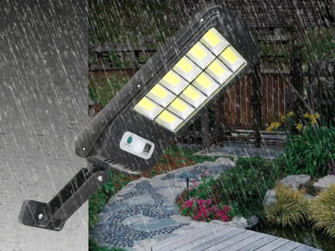 Solcellelampe med bevægelsessensor og skiftende lys