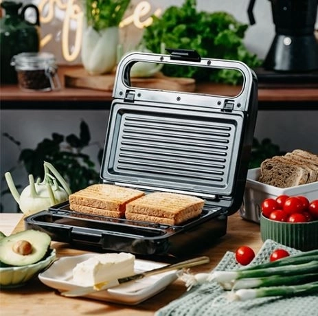 Adler Europe multifunktionel sandwichmaskine 2i1 sort