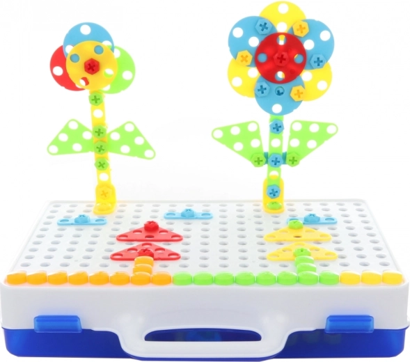 Farverig kreativitet og finmotorik