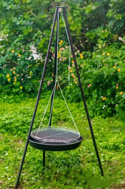 Havegrill Havepejsgrill med rist på trefod