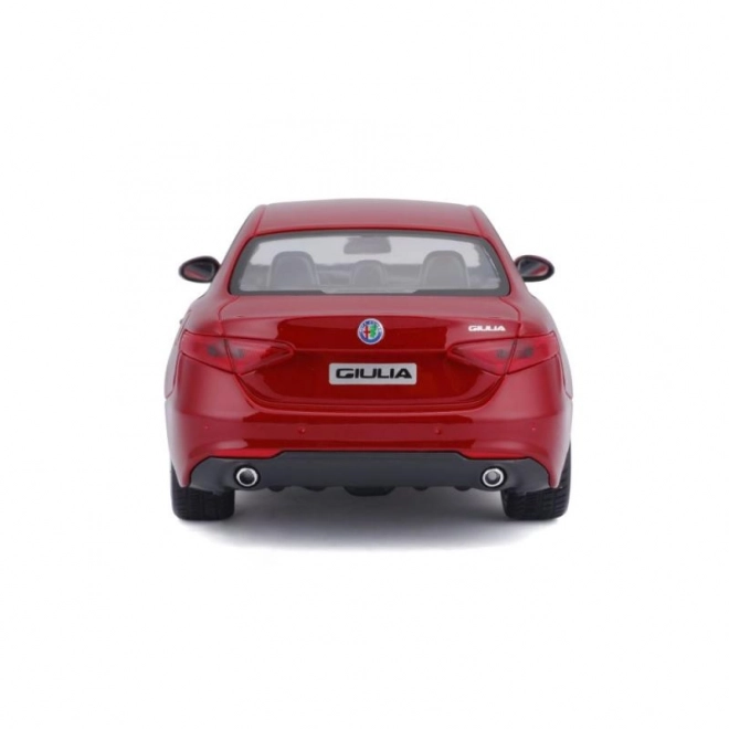 Bburago 1:24 Alfa Romeo Giulia (2016) Metallic rød 18-21080