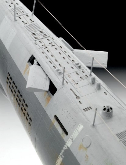 Plastikmodel af tysk ubåd TYPE XXI 1/144
